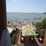 Hotel Koral