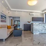 Koral Hotel 3*