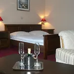 Hotel Koral 3*