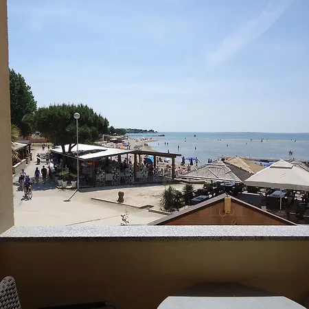 Koral Szálloda 3*
