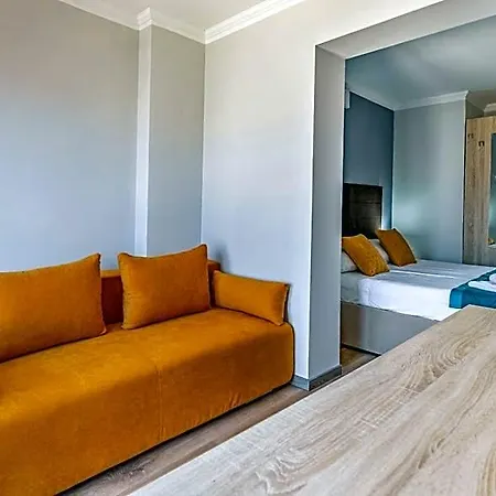 Hotel Koral 3*